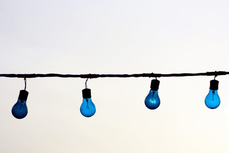 lights-blue-wire-lighbulbs-91413
